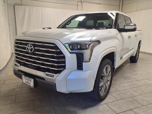 2023 Toyota Tundra Hybrid Capstone