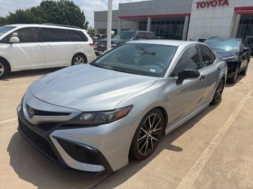 Celestial Silver Metallic 2024 Toyota Camry SE