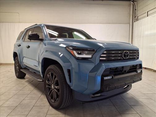 2025 Toyota 4Runner Hybrid Platinum