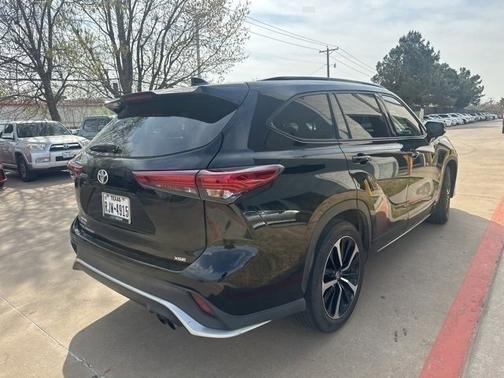 2021 Toyota Highlander XSE