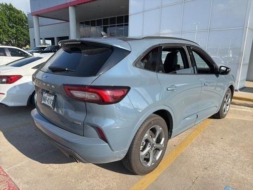 Vapor Blue Metallic 2024 Ford Escape ST-Line