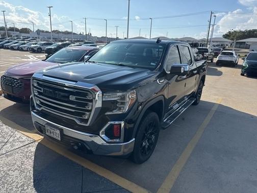 2021 GMC Sierra 1500 SLT