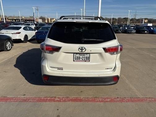 2015 Toyota Highlander Limited Platinum
