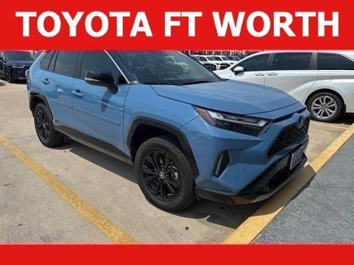 2022 Toyota RAV4 Hybrid SE