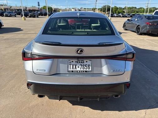 Iridium 2021 Lexus IS 350 Base