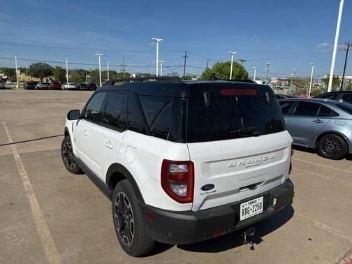 Oxford White 2021 Ford Bronco Sport Outer Banks