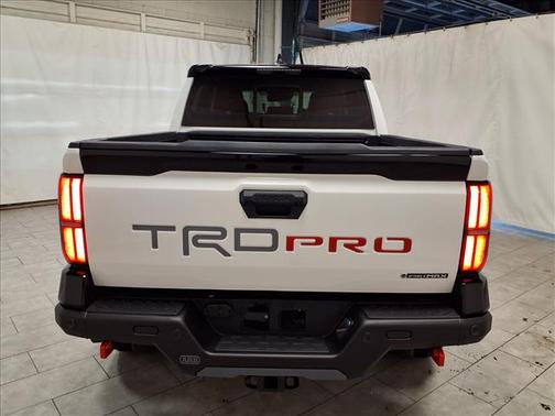 Ice Cap/Black 2026 Toyota Tacoma Hybrid TRD Pro