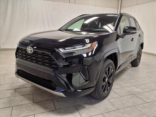 2025 Toyota RAV4 Hybrid SE