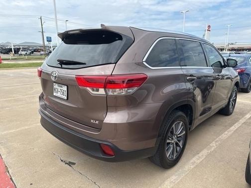 2017 Toyota Highlander XLE
