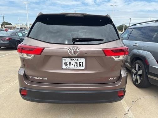 2017 Toyota Highlander XLE