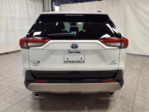 2024 Toyota RAV4 Hybrid SE