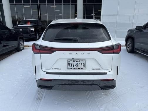 2025 Lexus NX 250 Premium