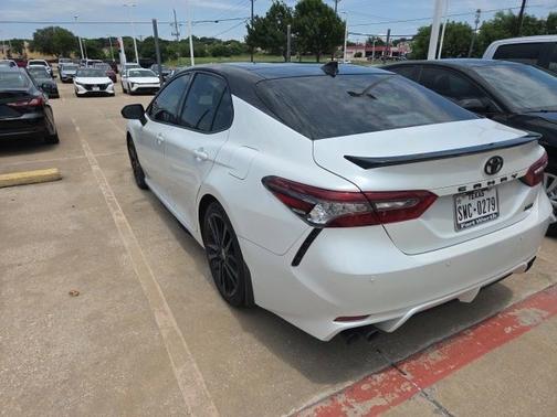 Wind Chill Pearl/Midnight Black Metallic 2023 Toyota Camry XSE