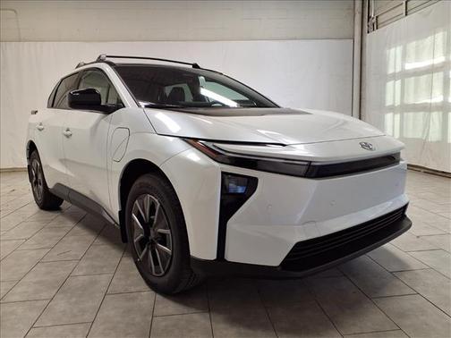 2026 Toyota bZ XLE Plus
