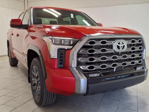 2025 Toyota Tundra Hybrid Platinum