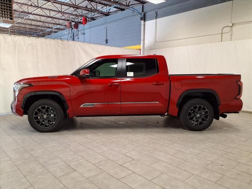 2025 Toyota Tundra Hybrid Platinum