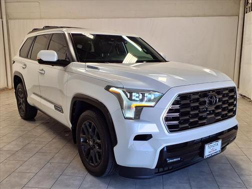 Pearl 2025 Toyota Sequoia SR5