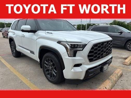 Pearl 2025 Toyota Sequoia SR5