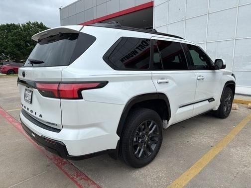 Pearl 2025 Toyota Sequoia SR5