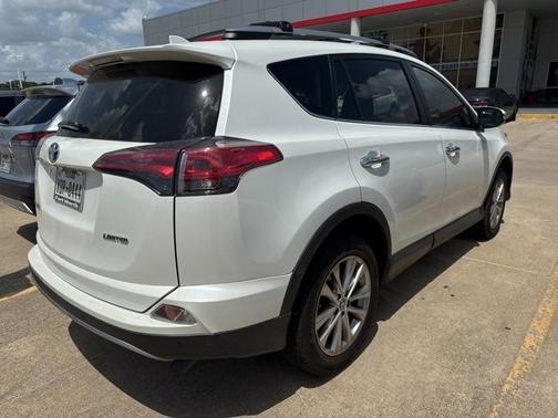 2018 Toyota RAV4 Limited