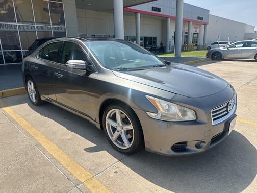 2014 Nissan Maxima SV