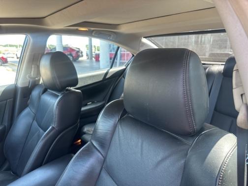 2014 Nissan Maxima SV