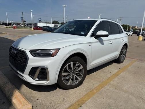 2023 Audi Q5 45 S line Premium Plus