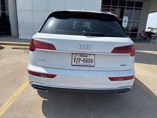 2023 Audi Q5 45 S line Premium Plus