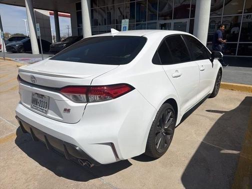 Ice Cap 2025 Toyota Corolla SE