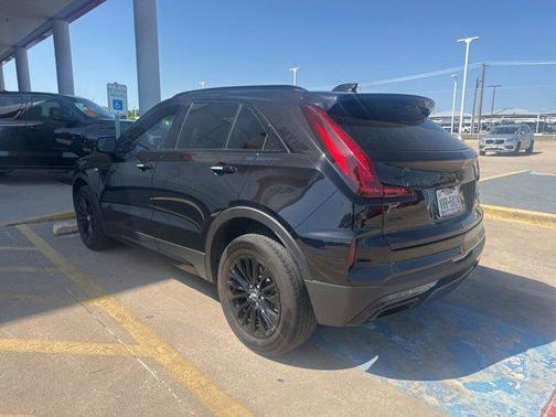 2024 Cadillac XT4 Premium Luxury