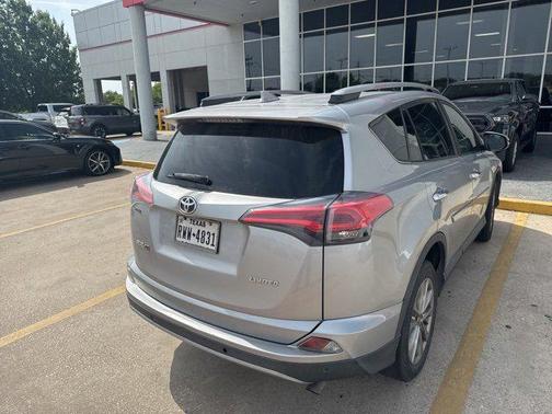 2017 Toyota RAV4 Limited