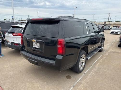 Black 2017 Chevrolet Suburban LT