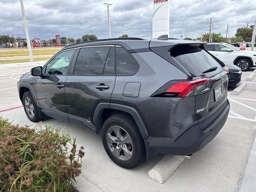 Magnetic Gray Metallic 2022 Toyota RAV4 Hybrid XLE