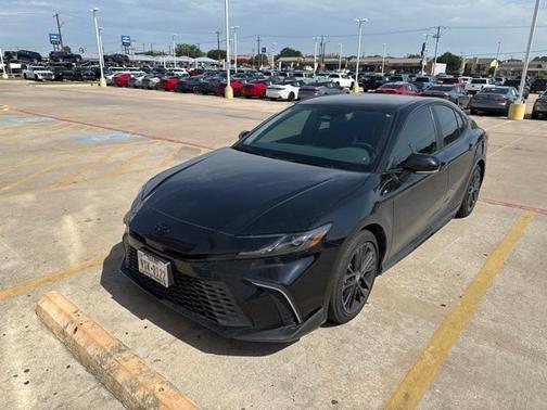 Midnight Black Metallic 2025 Toyota Camry SE