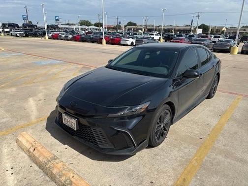 Midnight Black Metallic 2025 Toyota Camry SE