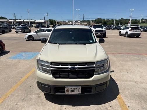 Terrain 2024 Ford Maverick Lariat