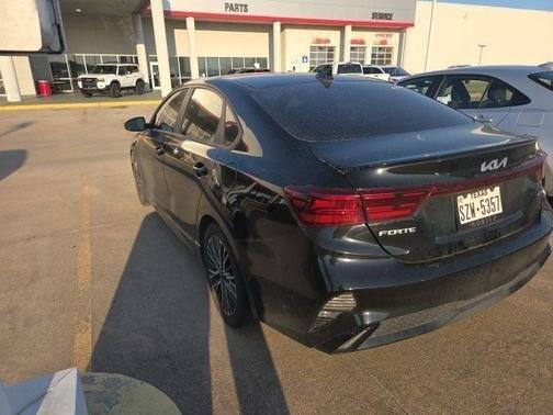 Aurora Black 2023 Kia Forte GT-Line