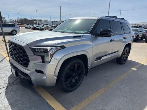 2024 Toyota Sequoia Capstone