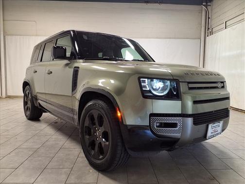 Santorini Black Metallic 2021 Land Rover Defender 110 X-Dynamic SE
