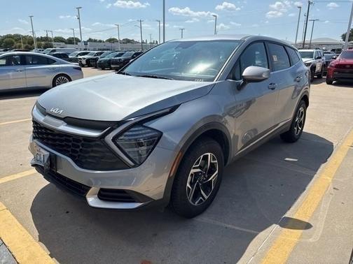 2024 Kia Sportage LX