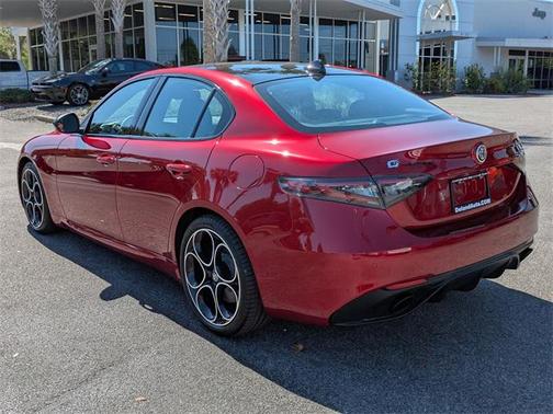 2024 Alfa Romeo Giulia Veloce RWD