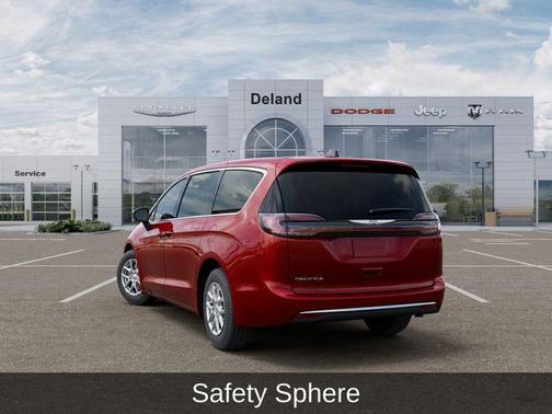 Red Hot Pearlcoat 2026 Chrysler Pacifica L