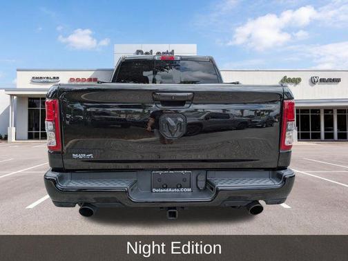 Diamond Black Crystal Pearlcoat 2022 RAM 1500 Big Horn/Lone Star