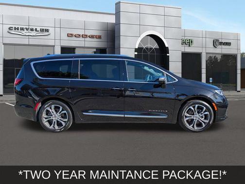 2024 Chrysler Pacifica L