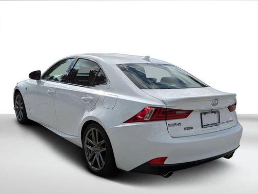 2016 Lexus IS 300 Base