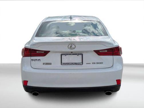 2016 Lexus IS 300 Base