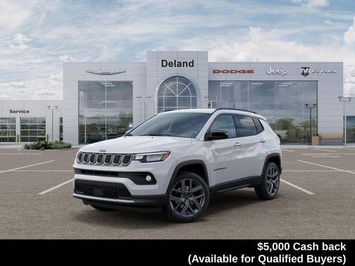 Bright White Clearcoat 2026 Jeep Compass Latitude