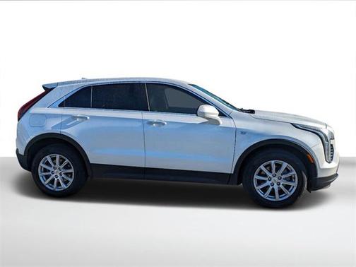 2022 Cadillac XT4 Luxury