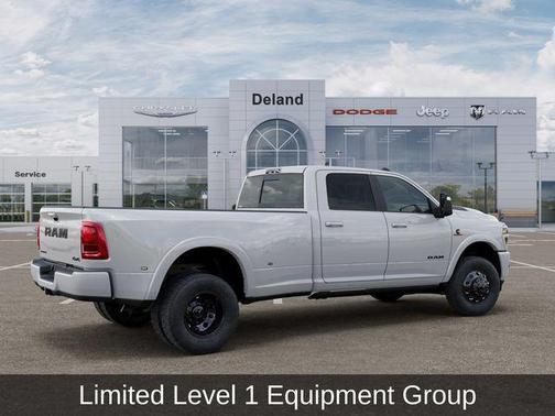 2026 RAM 3500 Limited Crew Cab 4x4 8' Box