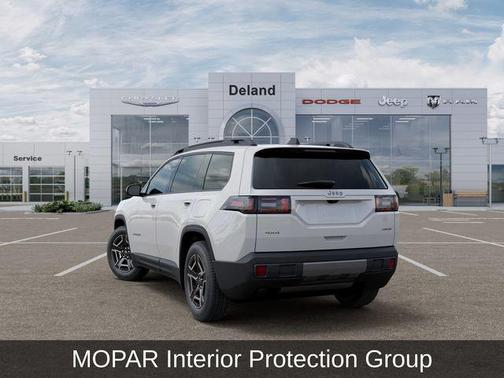 Bright White Clearcoat 2026 Jeep Cherokee Laredo 4x4